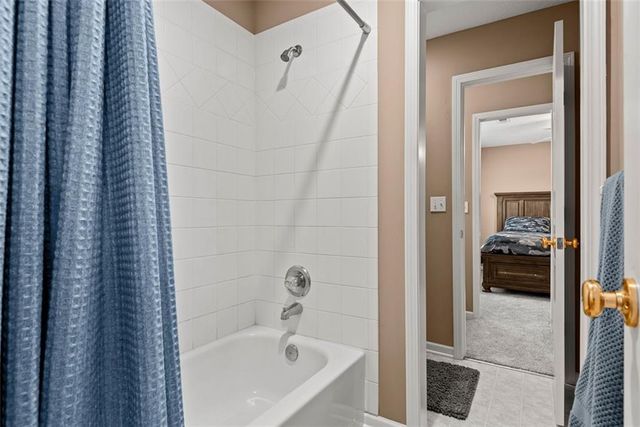 14770 S Glen Eyrie Street, Olathe, KS 66061