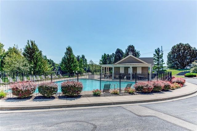 14770 S Glen Eyrie Street, Olathe, KS 66061