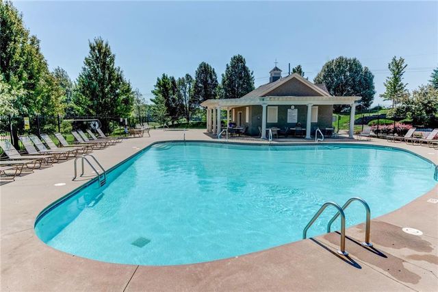 14770 S Glen Eyrie Street, Olathe, KS 66061