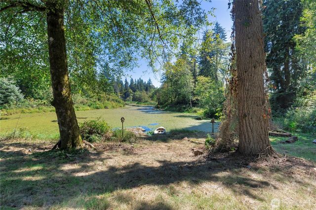 23609 W Lake Kayak Drive, Monroe, WA 98272