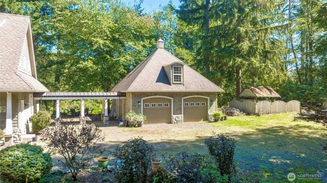 23609 W Lake Kayak Drive, Monroe, WA 98272