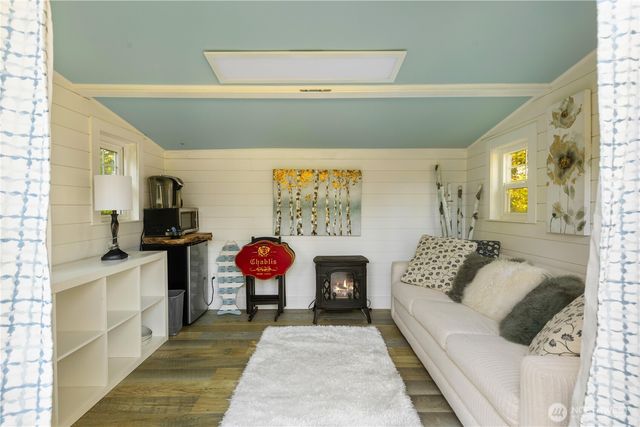 23609 W Lake Kayak Drive, Monroe, WA 98272