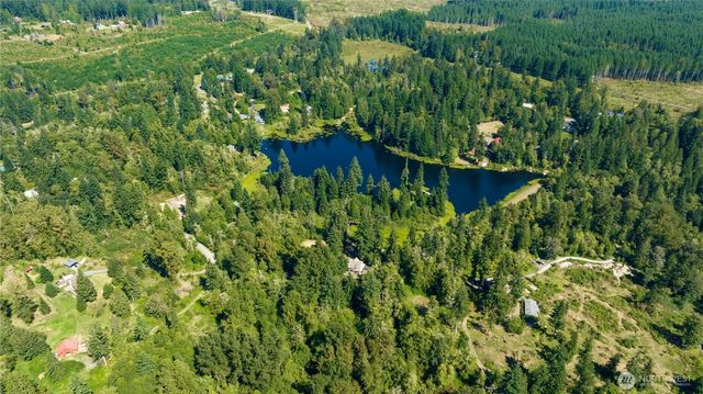 23609 W Lake Kayak Drive, Monroe, WA 98272