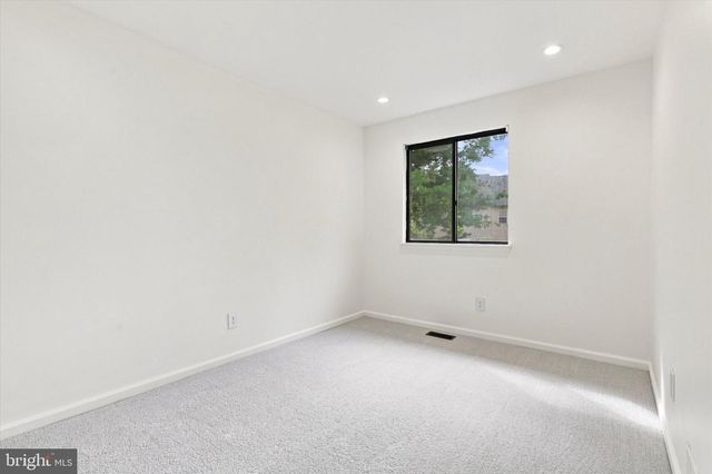 307 WINDING WAY, King Of Prussia, PA 19406