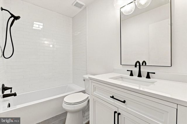 307 WINDING WAY, King Of Prussia, PA 19406
