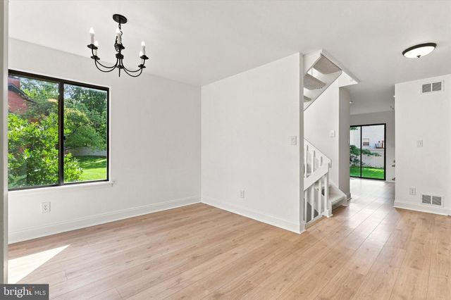 307 WINDING WAY, King Of Prussia, PA 19406