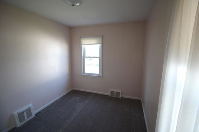 14383 Mercedes, Redford, MI 48239