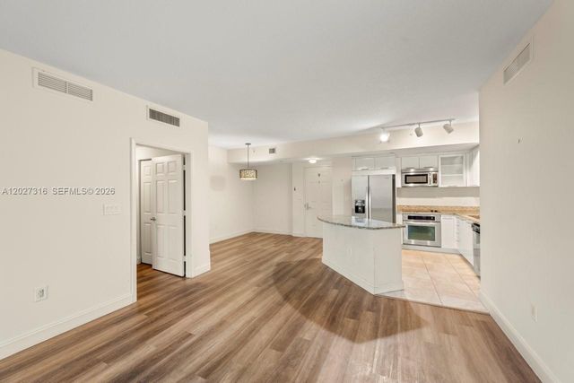 510 NW 84th Ave 241, Plantation, FL 33324