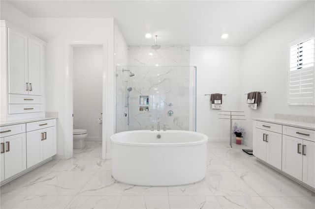 2340 WHITE DOGWOOD LOOP, Lutz, FL 33549