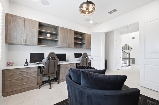 2340 WHITE DOGWOOD LOOP, Lutz, FL 33549