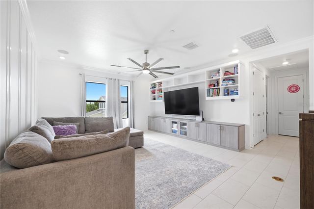 2340 WHITE DOGWOOD LOOP, Lutz, FL 33549