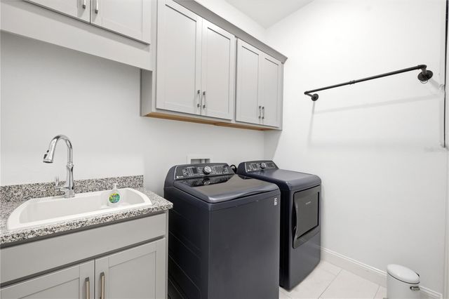 2340 WHITE DOGWOOD LOOP, Lutz, FL 33549