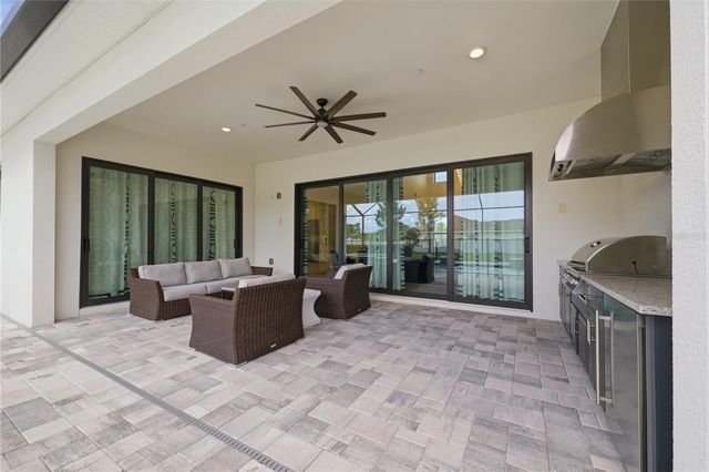 2340 WHITE DOGWOOD LOOP, Lutz, FL 33549