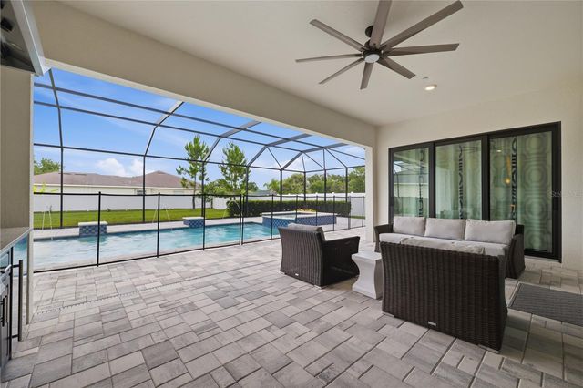 2340 WHITE DOGWOOD LOOP, Lutz, FL 33549
