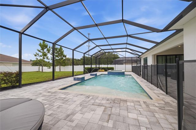 2340 WHITE DOGWOOD LOOP, Lutz, FL 33549