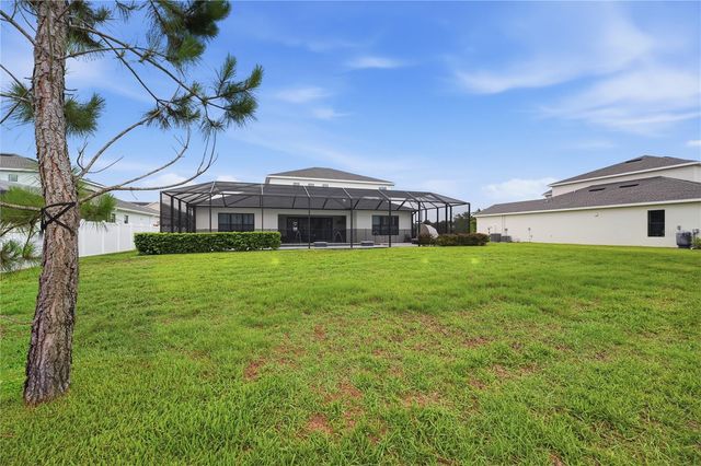 2340 WHITE DOGWOOD LOOP, Lutz, FL 33549