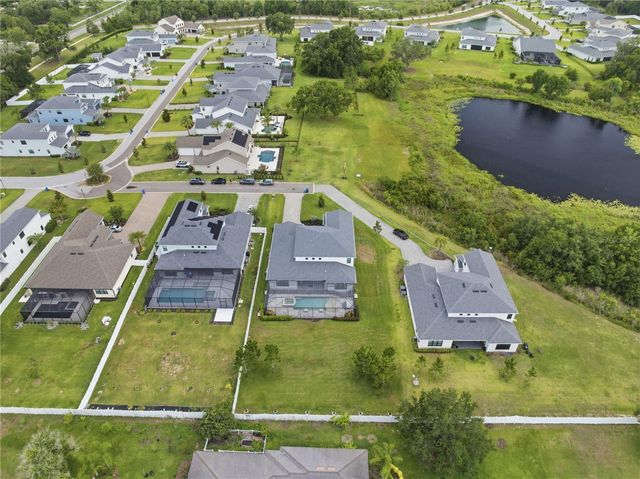 2340 WHITE DOGWOOD LOOP, Lutz, FL 33549