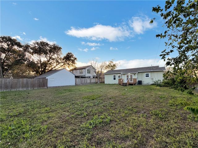 1110 Logan Ave, Corpus Christi, TX 78404