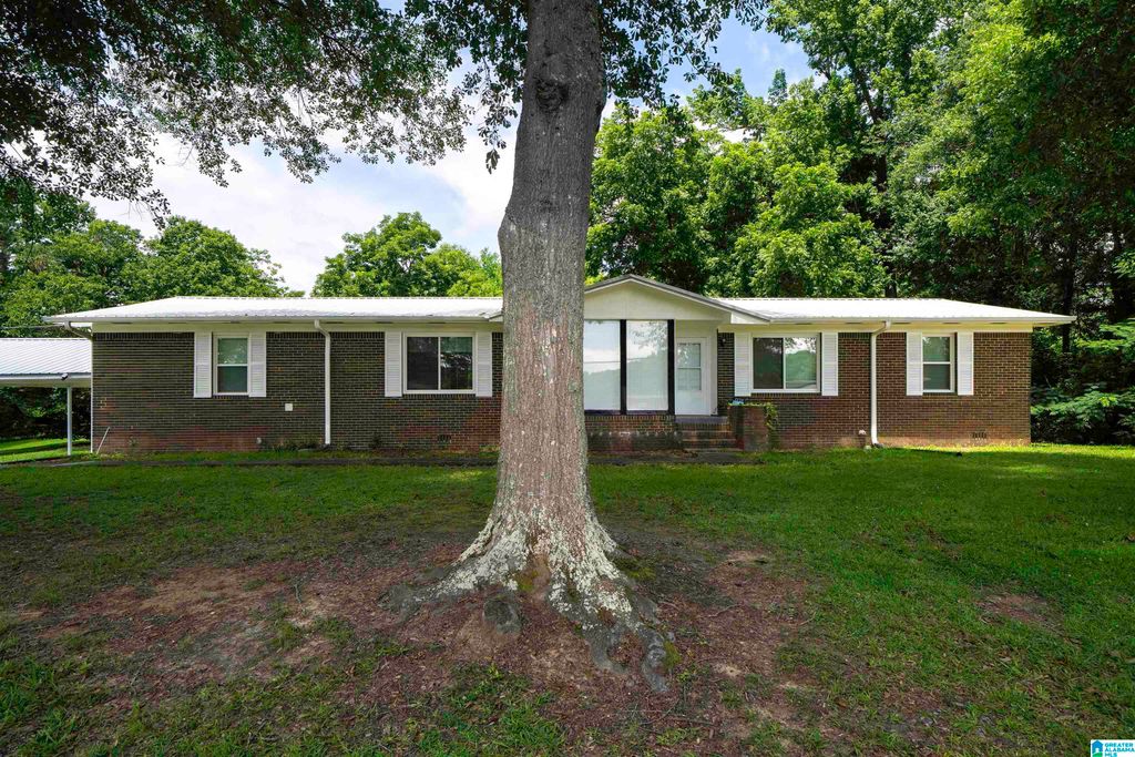1125 JACKSON DRIVE, Bessemer, AL 35023