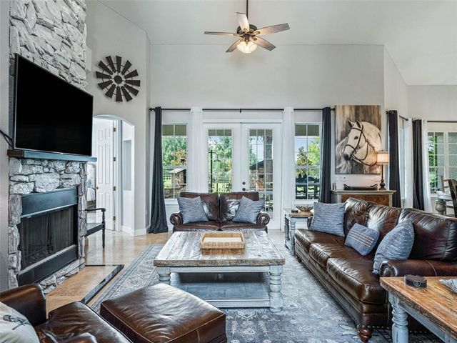 7268 NW 21ST STREET, Ocala, FL 34482