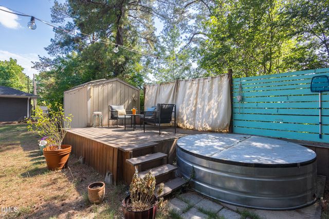 322 S Mineral Springs Road, Durham, NC 27703
