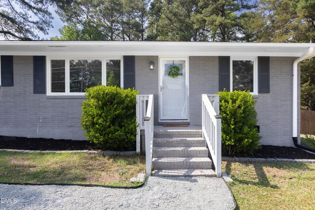 322 S Mineral Springs Road, Durham, NC 27703