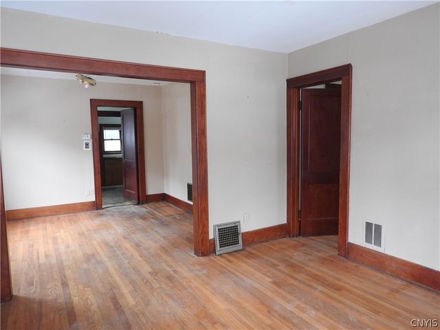 325 North Collingwood Avenue, Syracuse, NY 13206