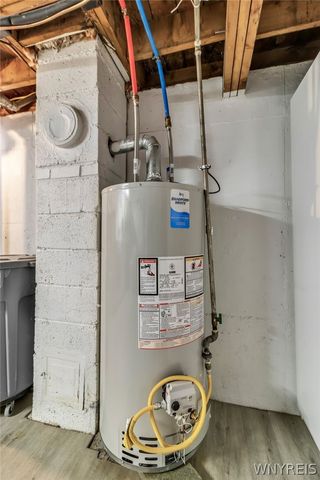 310 Somerville Ave Avenue, Tonawanda, NY 14150