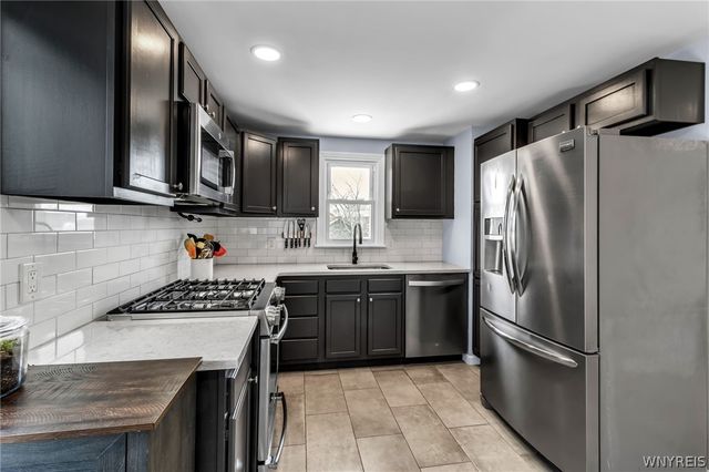 310 Somerville Ave Avenue, Tonawanda, NY 14150