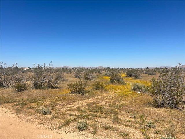 20 Matawan, Apple Valley, CA 92307