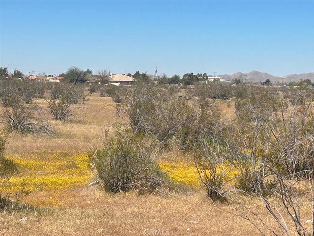 20 Matawan, Apple Valley, CA 92307