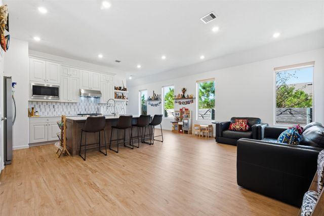 15623 Red Panda Road, Conroe, TX 77302