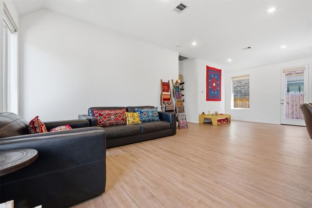 15623 Red Panda Road, Conroe, TX 77302