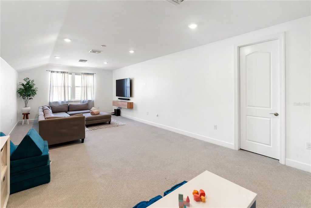 Image 30 of property listing at 12215 PORTSMOUTH TERRACE, Bradenton, FL 34211