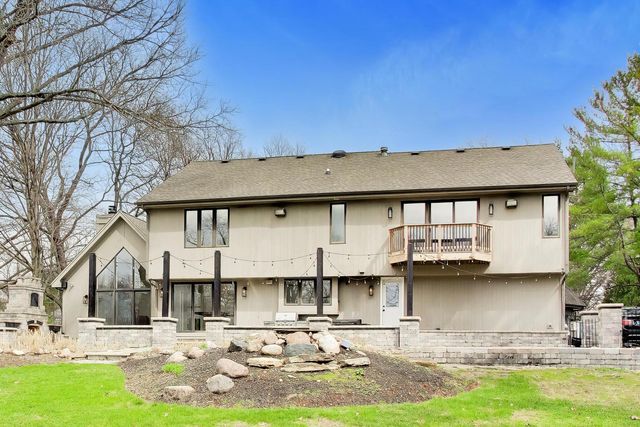 8S510 Oxford Lane, Naperville, IL 60565
