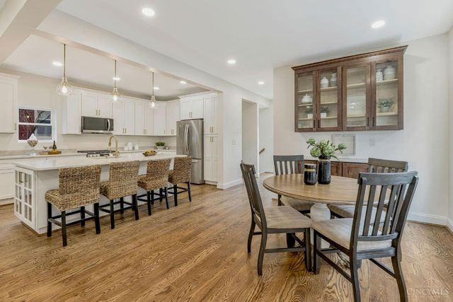 25 Euclid Avenue, Wyoming, OH 45215