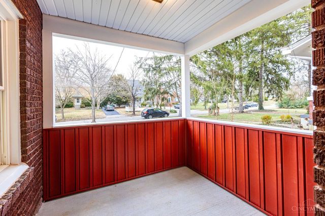 25 Euclid Avenue, Wyoming, OH 45215