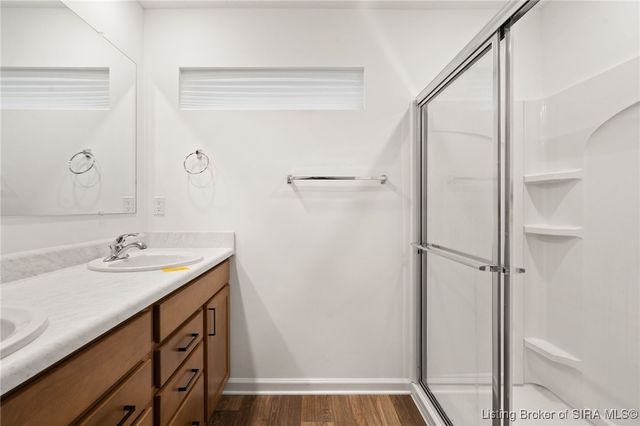 5009 Schaefer Ln, Floyds Knobs, IN 47119