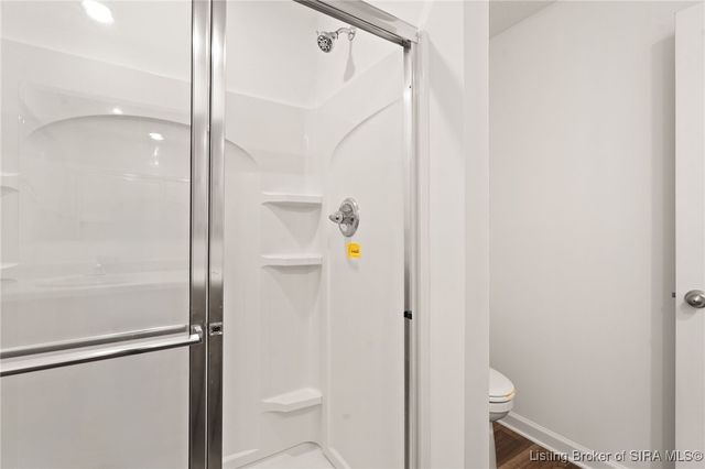 5009 Schaefer Ln, Floyds Knobs, IN 47119