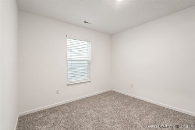 5009 Schaefer Ln, Floyds Knobs, IN 47119