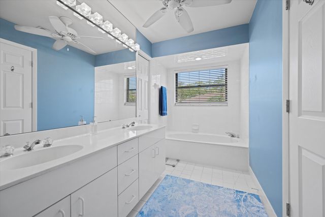 657 Juniper Place, Wellington, FL 33414