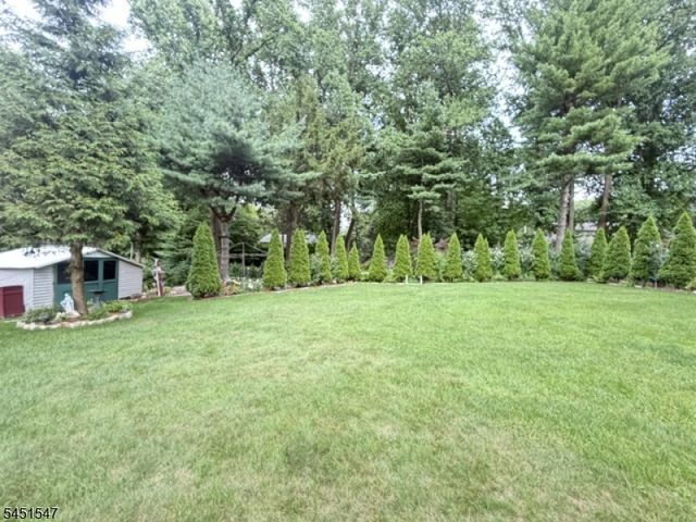 71 Beech Rd, Randolph Twp., NJ 07869