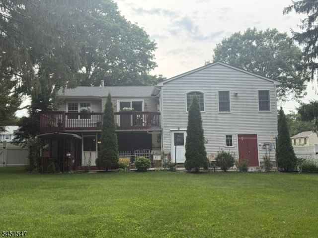 71 Beech Rd, Randolph Twp., NJ 07869