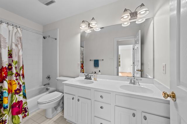 229 Flatrock Lane, Holly Springs, NC 27540