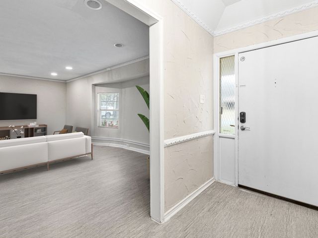 3709 Ashford Avenue, Fort Worth, TX 76133