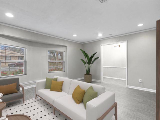 3709 Ashford Avenue, Fort Worth, TX 76133