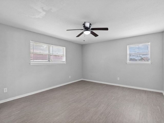 3709 Ashford Avenue, Fort Worth, TX 76133