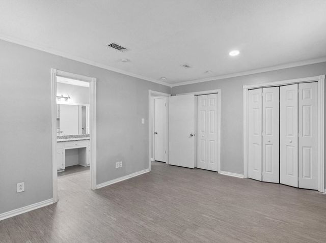 3709 Ashford Avenue, Fort Worth, TX 76133