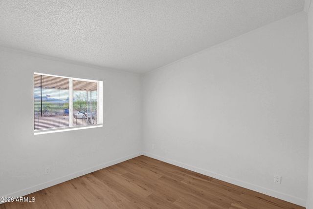 44015 N 12TH Street, New River, AZ 85087