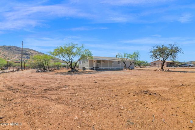 44015 N 12TH Street, New River, AZ 85087
